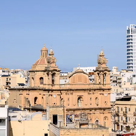 F9 3, Private Two Single Beds With Shared Bathroom In Shared Flat 民宿