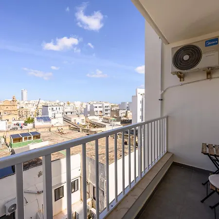 F9 3, Private Two Single Beds With Shared Bathroom In Shared Flat Homestay Msida