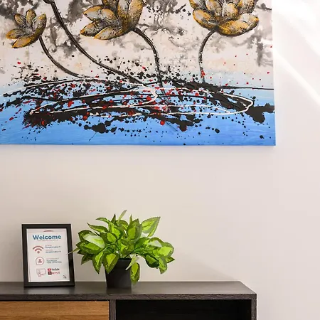 Alloggio in famiglia F9 3, Private Two Single Beds With Shared Bathroom In Shared Flat Msida