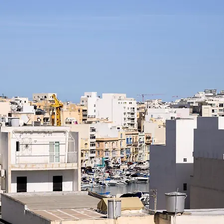 F9 3, Private Two Single Beds With Shared Bathroom In Shared Flat Alloggio in famiglia Msida