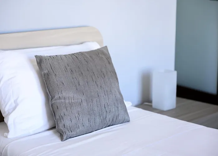 F9 3, Private Two Single Beds With Shared Bathroom In Shared Flat Kwatera prywatna